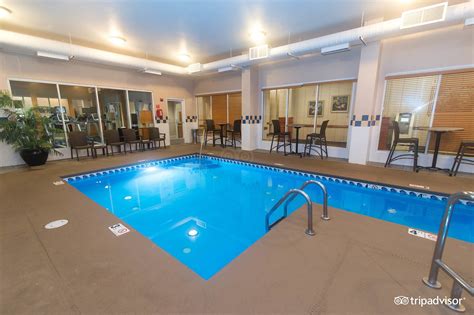 HILTON GARDEN INN CHARLOTTE UPTOWN - Updated 2024 Prices & Hotel ...