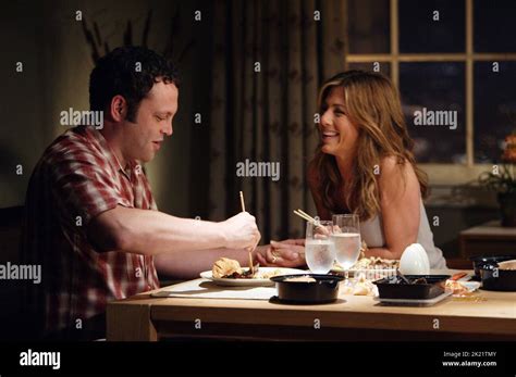 VINCE VAUGHN, JENNIFER ANISTON, THE BREAK-UP, 2006 Stock Photo - Alamy