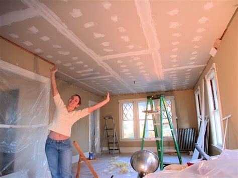 Dover Projects: How to Drywall a Ceiling