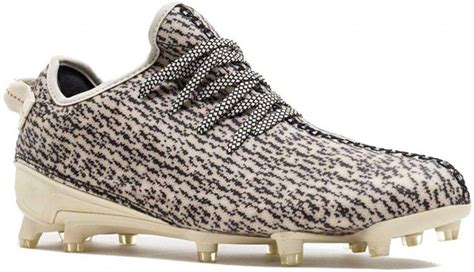 Adidas Yeezy 350 Cleat Baseball | CleatsReport