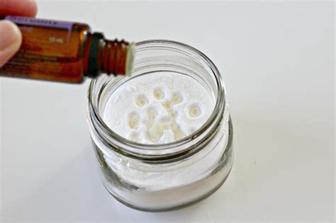 DIY Air Freshener essential oils - Organize and Decorate Everything