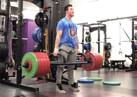 Trap Bar Deadlift - Form, Muscles Worked, and How-To Guide - BarBend