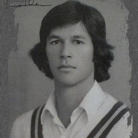 YOUNG IMRAN KHAN 1974 | Imran khan pakistan, People of pakistan ...