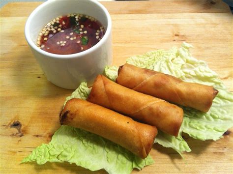 Vietnamese Spring Rolls (Cha Gio) with Fish Dipping Sauce | Recipe ...