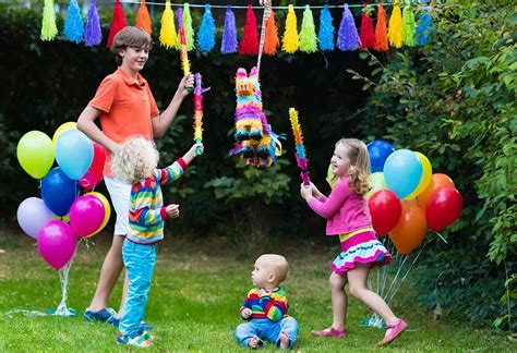 20 Fun & Interesting Indoor & Outdoor Party Games for Kids