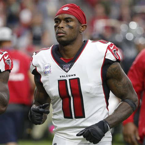 Report: Julio Jones 'Optimistic' He Can Play Through Shoulder Injury vs ...