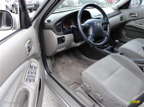 2002 Nissan sentra interior parts