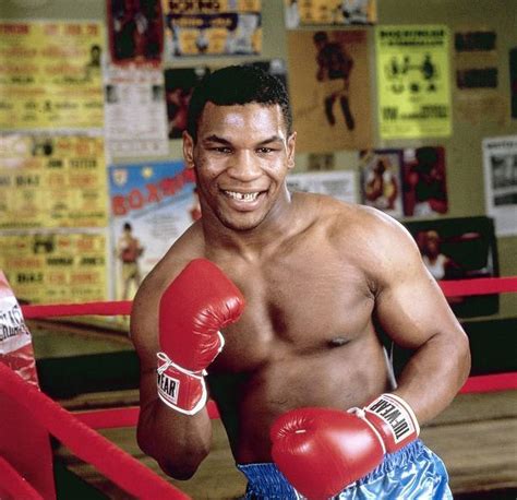 30 Years Since Mike Tyson's Pro Boxing Debut Photos and Images | Getty ...