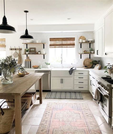 Industrial Farmhouse Kitchen, Farmhouse Kitchen Island, Country Kitchen ...