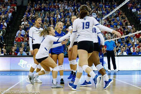 2019 Creighton Volleyball Roster Preview - White and Blue Review