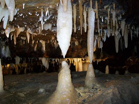 Stalactites and Stalagmites by Eis4Xtreme on DeviantArt