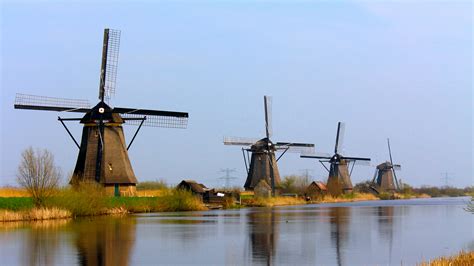 Kinderdijk, Holland: A Day at the Windmills - Jadescapades