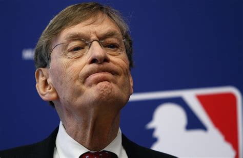 Bud Selig sets retirement as baseball commissioner for January 2015 ...