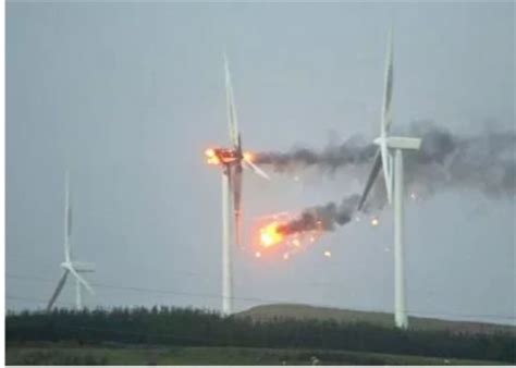 Massive Green Disaster: Wind Turbine Disposal | Principia Scientific Intl.