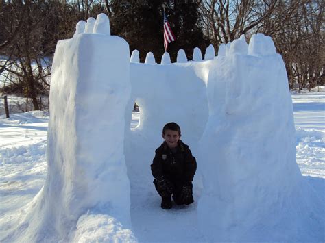 How To Build A Snow Fort