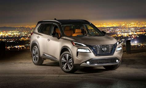 2022 Nissan Rogue vs. 2022 Nissan Murano: Hi Big Brother!