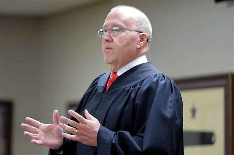 Montgomery County judge can continue prayers in courtroom