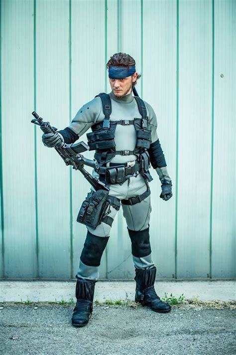 Metal Gear Solid 2 - Sons of Liberty Solid Snake cosplay Photo ...