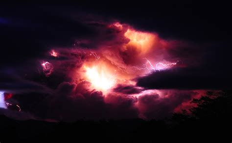 Volcanic Lightning Wallpaper (64+ images)