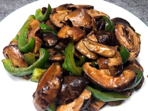 Shiitake Mushrooms Stir Fry with Peppers • Oh Snap! Let's Eat!