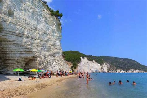 Beaches in Gargano: Top 10 most beautiful - Beautiful Puglia