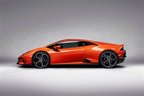 Lamborghini's 2020 Huracan EVO is a hell of a ride, but maybe not a ...