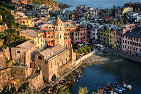 Vernazza, Italy : VillagePorn