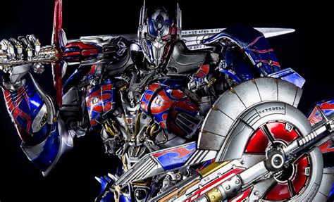 Optimus Prime Transformers Figure | Sideshow Collectibles