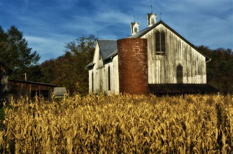 old_fall_barn | Shutterbug