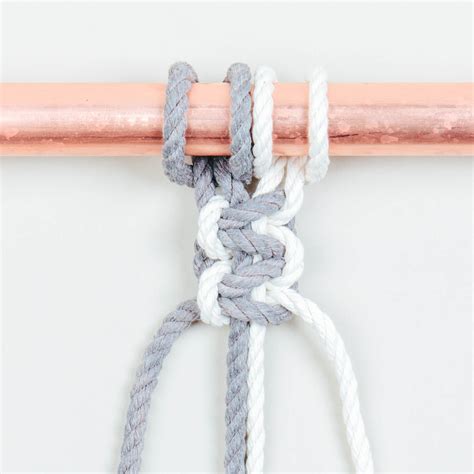 How do you tie a Square Knot? – MODERN MACRAMÉ