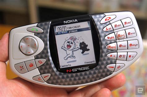 A brief (and depressing) history of gaming phones