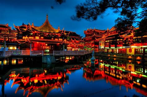 Shanghai At Night | Shanghai, China: Old Town at night | Places I have ...