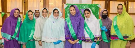 Dawoodi Bohra Women - The Dawoodi Bohras