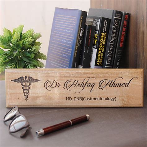 Office Desk & Door Name Plates for Doctors - Personalized Name Signs ...