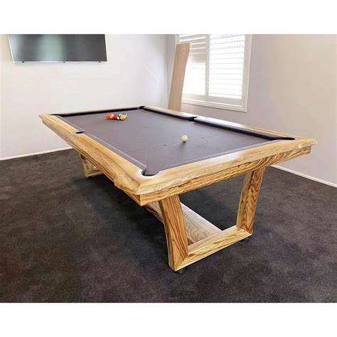 Choosing the Right Billiard Table: A Comprehensive Guide for Beginners ...