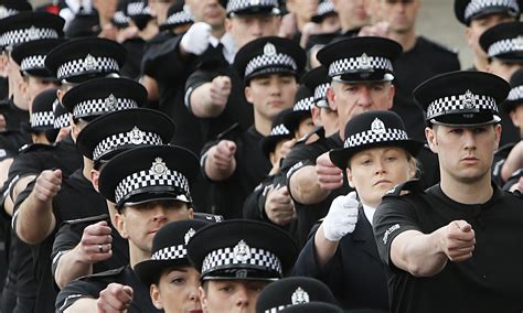 Scottish Police to Add Hijab Uniform Under 'Diversity Plan'