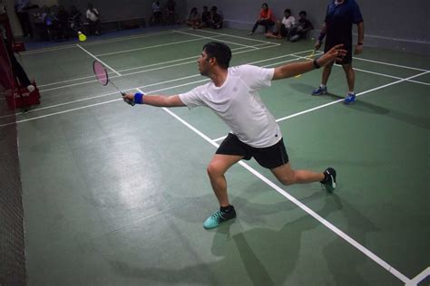 Top 10 Badminton Tips for Beginners - ThePickleSports