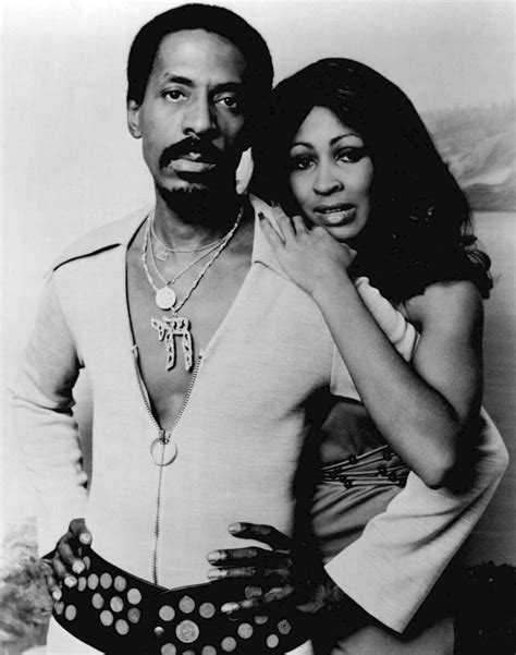 File:Ike & Tina Turner Midnight Special 1974.jpg - Wikimedia Commons