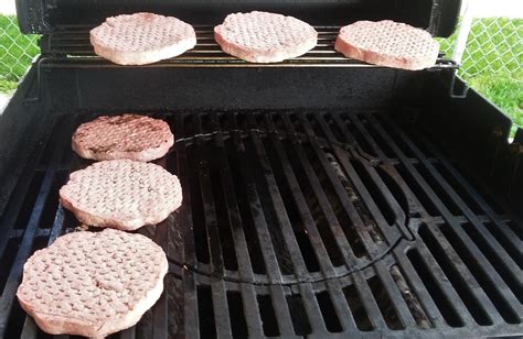 How to Grill Frozen Hamburgers - 4theGrill.com: Great Grilling Made Easy