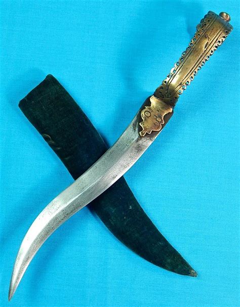 Antique India Indian DHA Curved Dagger Fighting Knife