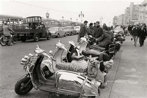 pictures free: mods and rockers brighton