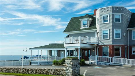 The Shore House from $124. Narragansett Hotel Deals & Reviews - KAYAK