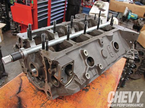 Camshaft Bearings Install - Chevy High Performance Magazine