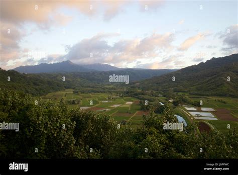 Hanalei Valley Lookout Stock Photo - Alamy