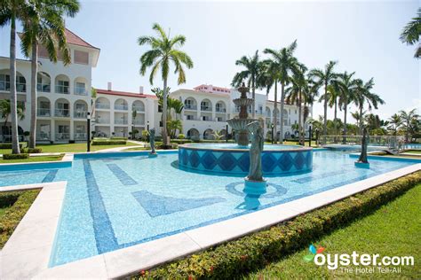 Hotel Riu Palace Mexico Review: What To REALLY Expect If You Stay