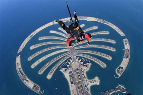 Skydiving in Dubai: My First Skydive - Ace Adventurer