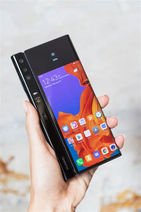 Huawei Launches HUAWEI Mate X, the World’s Fastest 5G Foldable Phone!