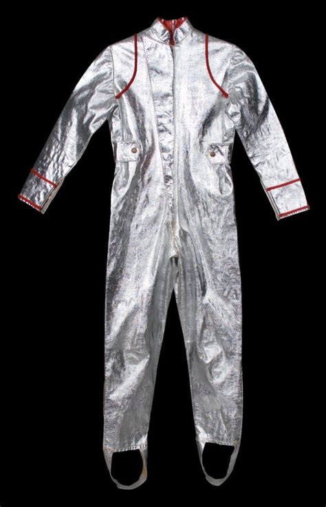 space suit costume - Google Search | Lost in space, Space suit, Space ...