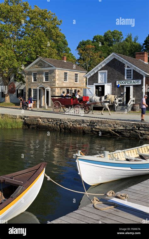 Mystic seaport village hi-res stock photography and images - Alamy