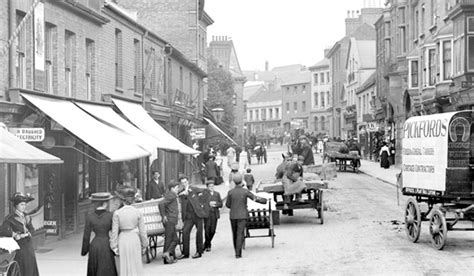 History Of Luton Bedfordshire - 1ST Airport Taxis